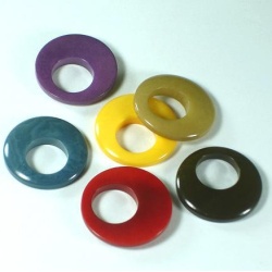 Tagua Pendentif trou excentré